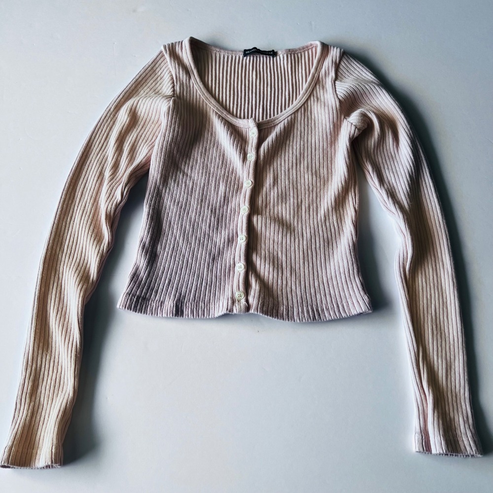 Brandy Melville One Size Light Pink Button‎ Crop Cardigan Italy